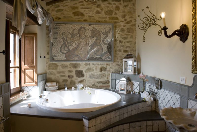 italy wedding venues. The wedding suite bathroom, detail of the Jacuzzi tub.