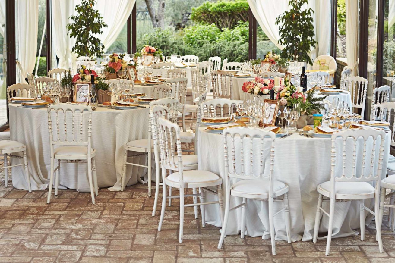 Outdoor Wedding Villa Italy. the-marquee-can-reflect-different-themes-as-per-each-brides-taste
